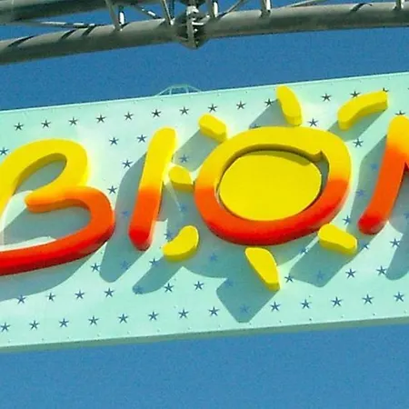 Beachfront Escape One Bedroom Flat With Ac Bibione