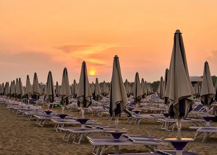 Beachfront Escape One Bedroom Flat With Ac Apartmán Bibione